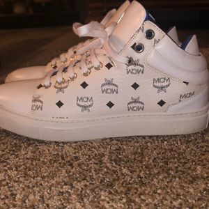 Worn once. Amazing condition